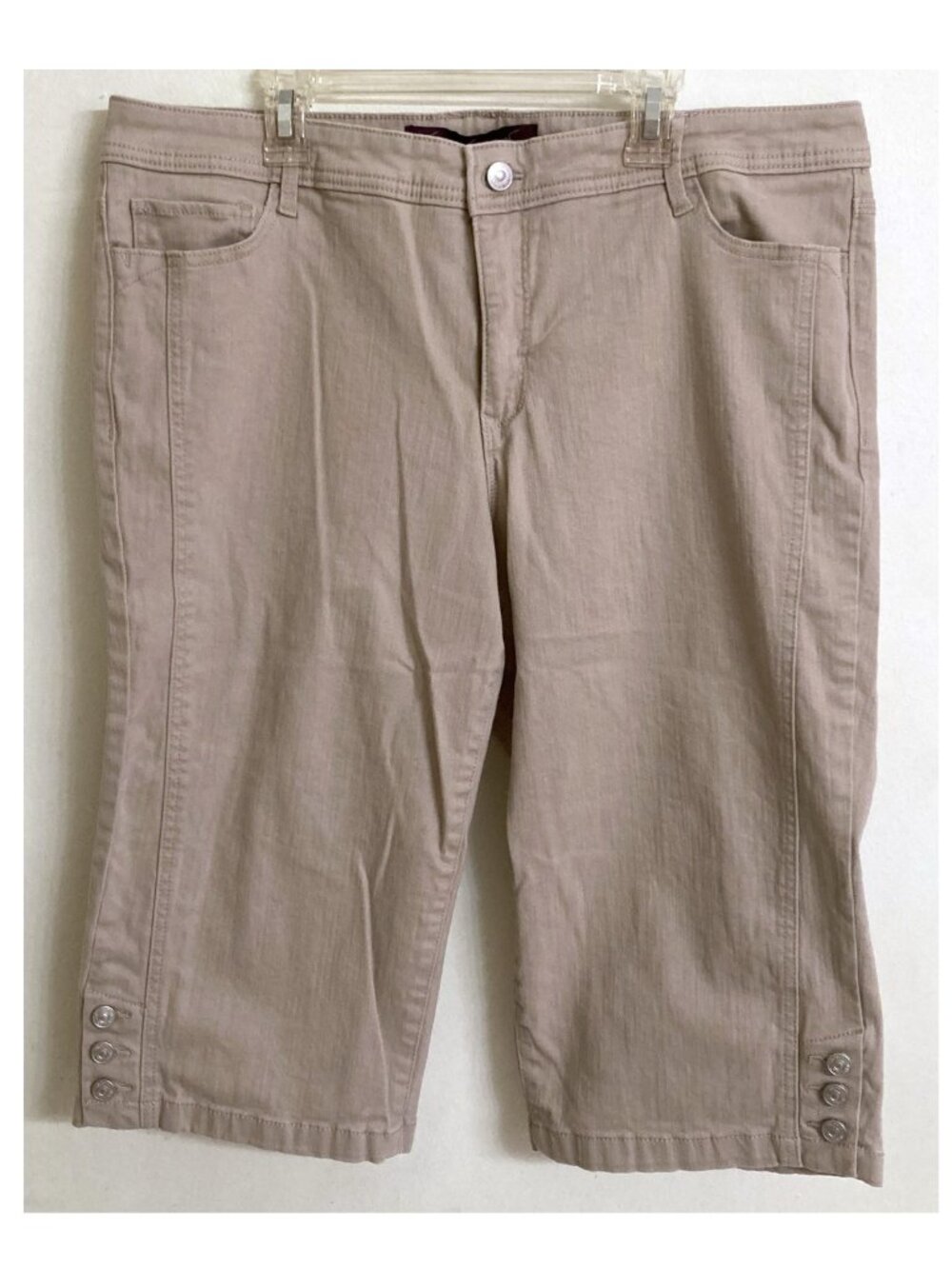 Gloria Vanderbilt Women Cream Cotton Stretch Button Side Slit Sz 16 Capri Pants